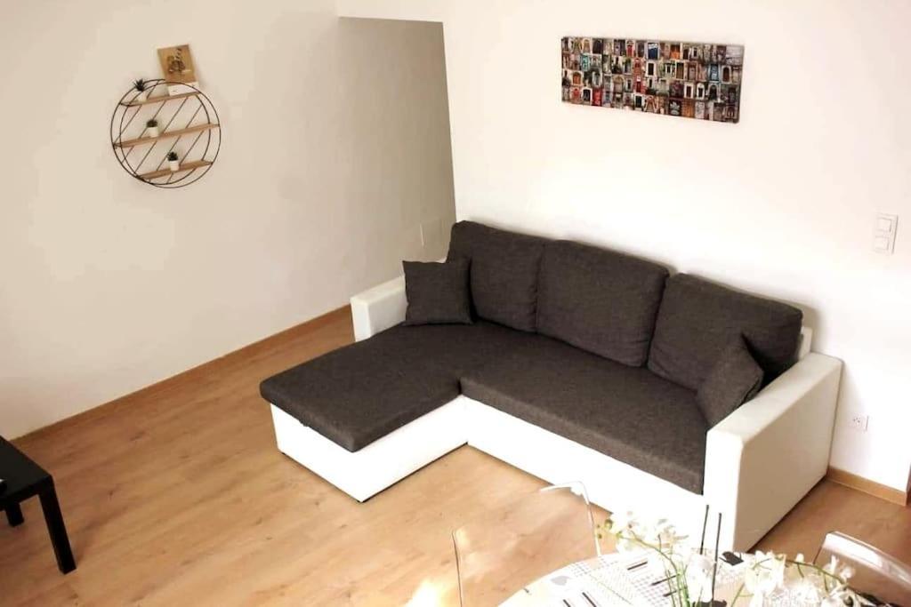 Au Coeur De Chamas Apartment